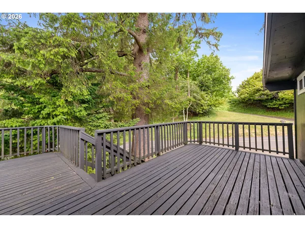 $728,983 | 404 Chinook Street, Astoria, OR 97103