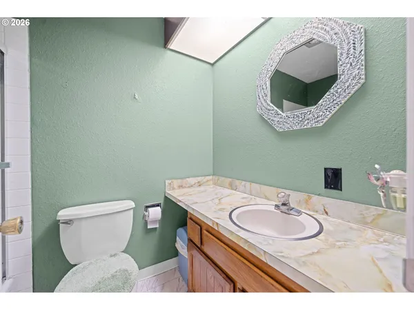 $728,983 | 404 Chinook Street, Astoria, OR 97103