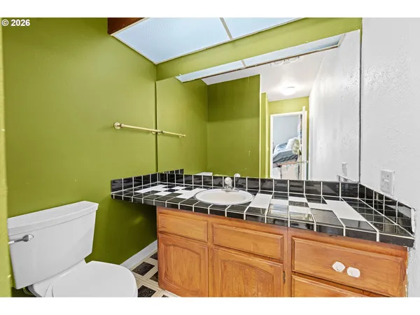 $728,983 | 404 Chinook Street, Astoria, OR 97103