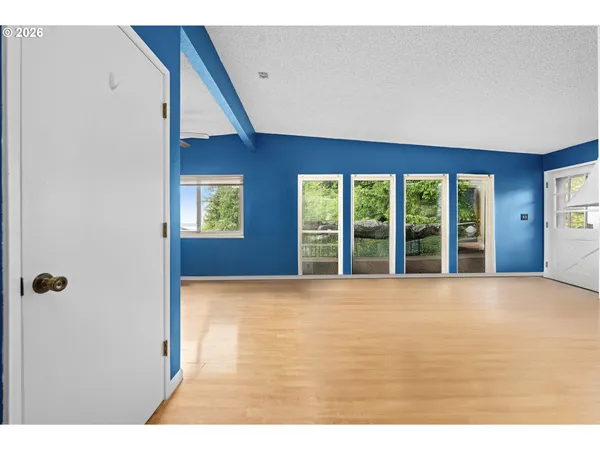 $728,983 | 404 Chinook Street, Astoria, OR 97103