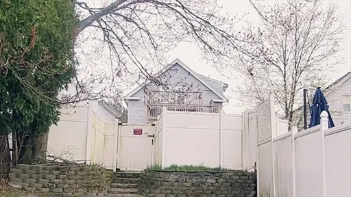 $1,600 | 97 Seamans Street, Unit 2, Providence, RI 02908