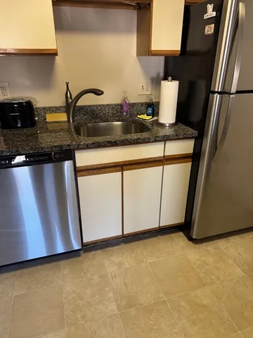 $1,950 | 35 Prospect Street, Unit 301, Woburn, MA 01801