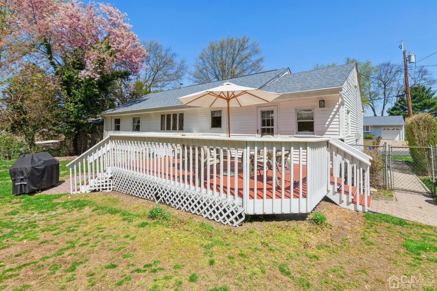 48 Ridgeview Road Jamesburg, NJ 08831 - Photo 23 of 24 Gallery Image 23