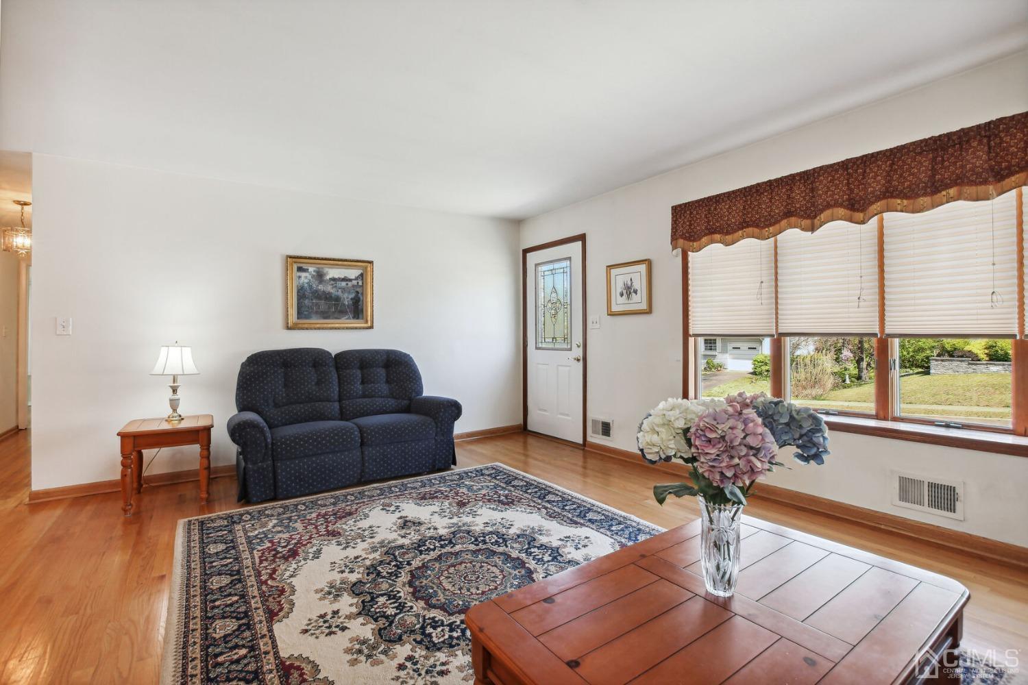 48 Ridgeview Road Jamesburg, NJ 08831 - Photo 4 of 24 Gallery Image 4