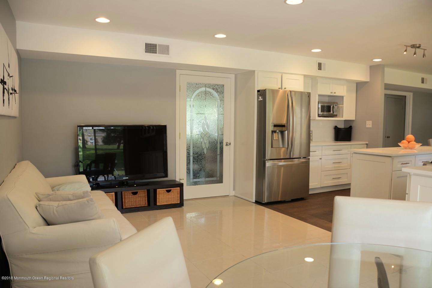 3 Wabash Road Marlboro, NJ 07746 - Photo 4 of 10 Yeung_10811_P04_65585