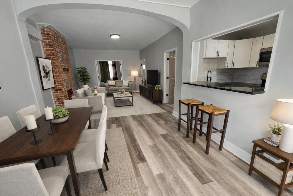 1813 Termon Avenue Pittsburgh, PA 15212 - Photo 6 of 42 Staged to show what it could be decorated like.