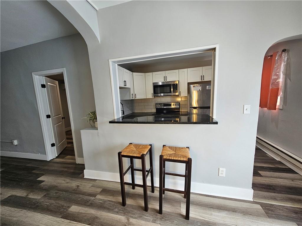 1813 Termon Avenue Pittsburgh, PA 15212 - Photo 7 of 42 Seating area by the kitchen