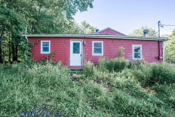 $189,000 | 177 Hinkley Road, West Gardiner, ME 04345