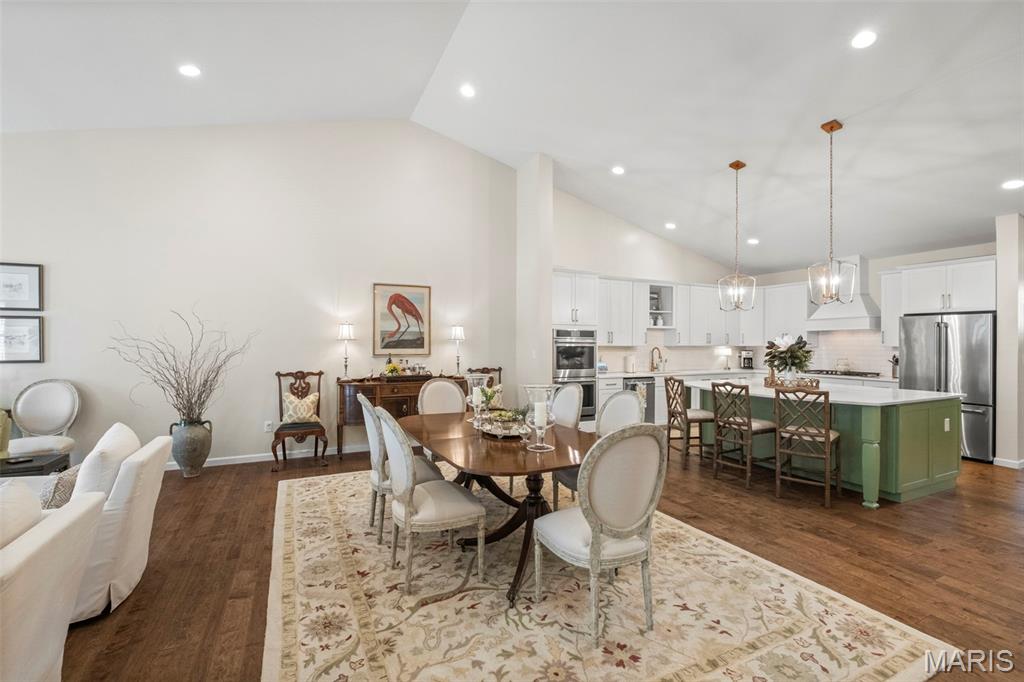 1325 Spring Snow Drive Frontenac, MO 63131 - Photo 12 of 37