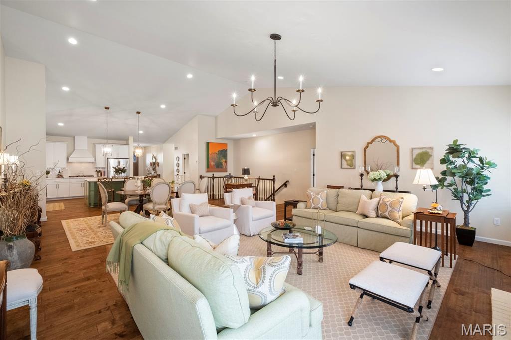 1325 Spring Snow Drive Frontenac, MO 63131 - Photo 17 of 37