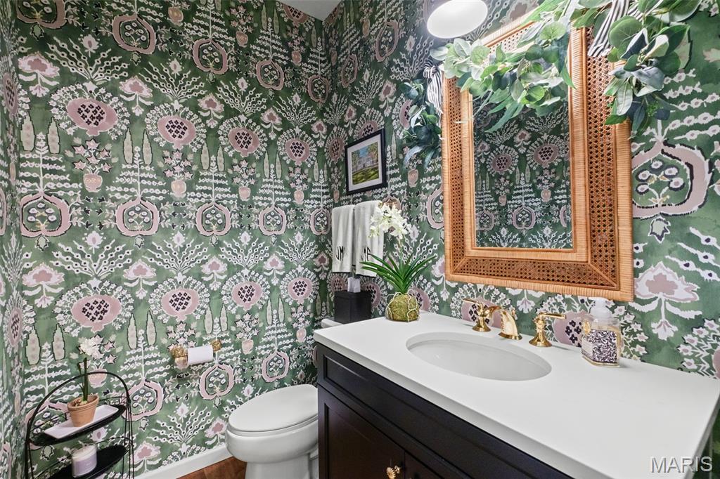 1325 Spring Snow Drive Frontenac, MO 63131 - Photo 18 of 37