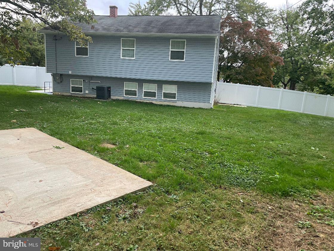 4431 Ebenezer Road Nottingham, MD 21236 - Photo 3 of 34