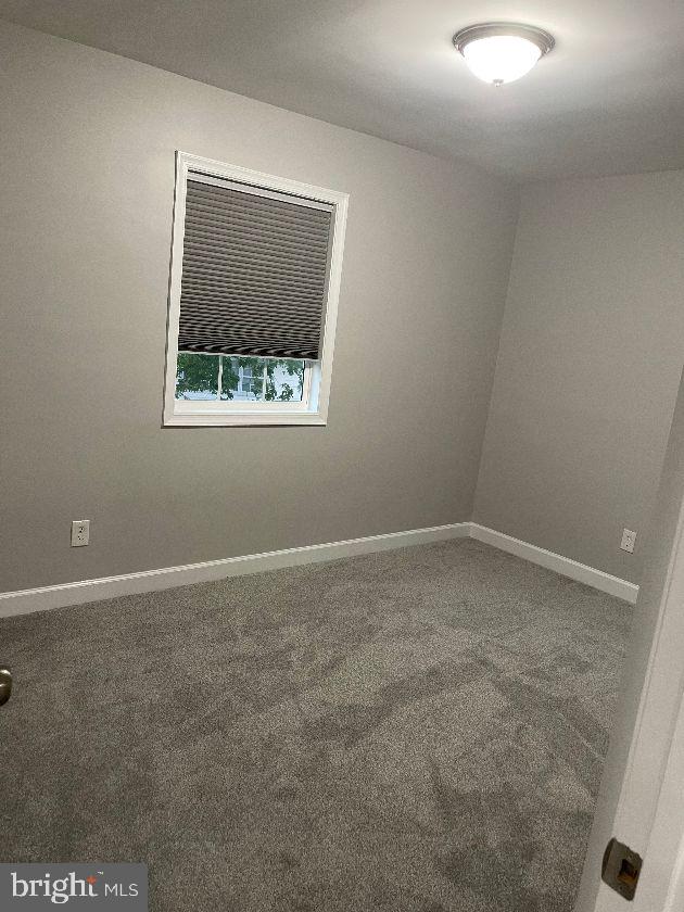 4431 Ebenezer Road Nottingham, MD 21236 - Photo 26 of 34
