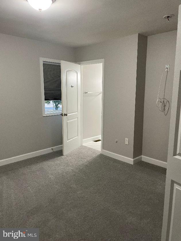 4431 Ebenezer Road Nottingham, MD 21236 - Photo 31 of 34