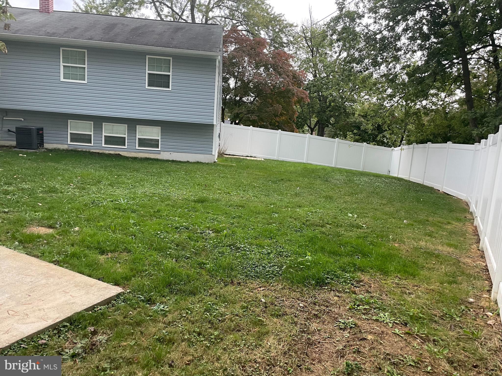 4431 Ebenezer Road Nottingham, MD 21236 - Photo 6 of 34