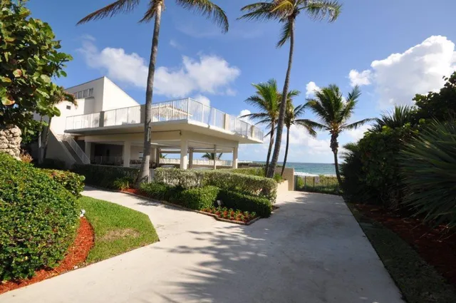 $1,275,000 | 4740 South Ocean Boulevard, Unit 815, Highland Beach, FL 33487