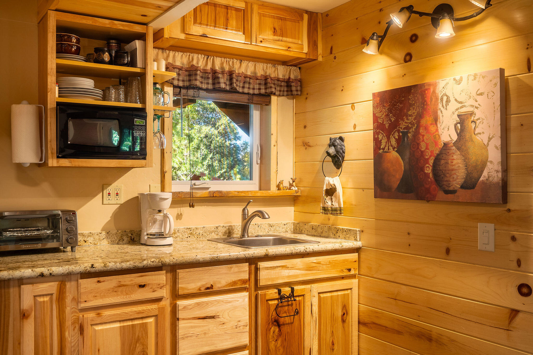 24675 Rocky Point Road Idyllwild, CA 92549 - Photo 36 of 64 24675RockyPointRd-44