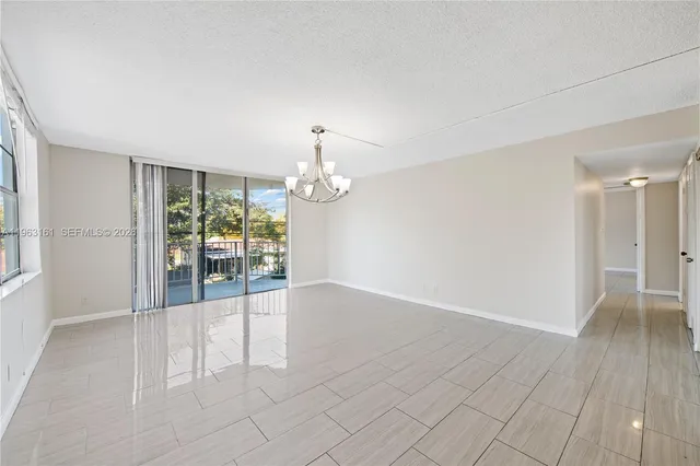 $2,475 | 16740 Northeast 9th Avenue, Unit 211, North Miami Beach, FL 33162