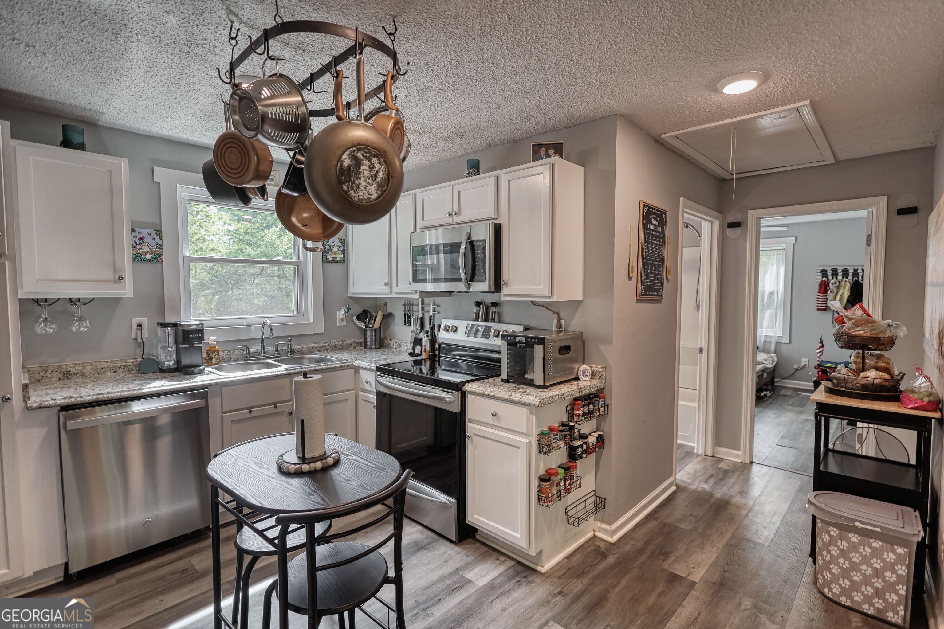 119 Collier Road Jackson, GA 30233 - Photo 3 of 47