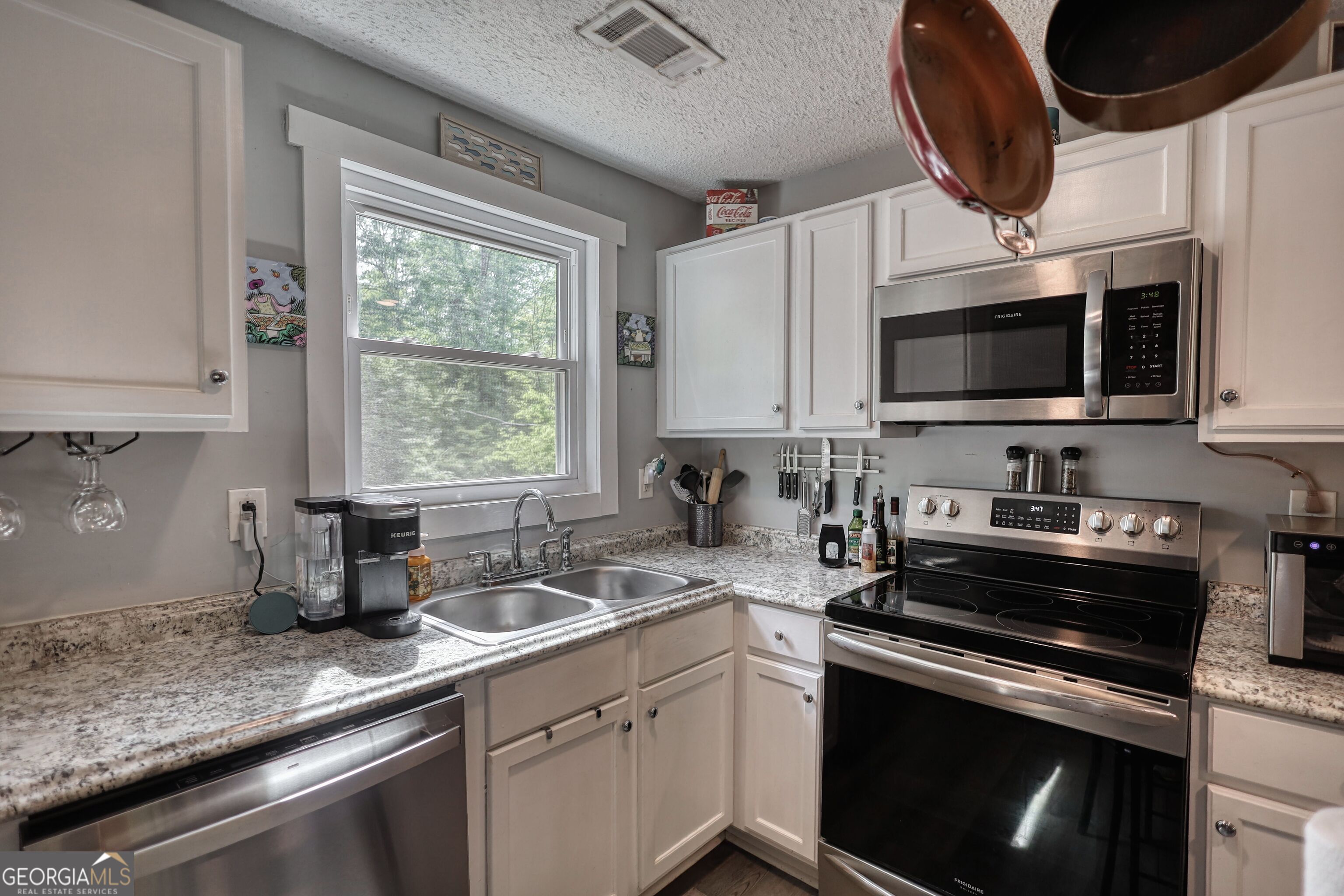 119 Collier Road Jackson, GA 30233 - Photo 8 of 47