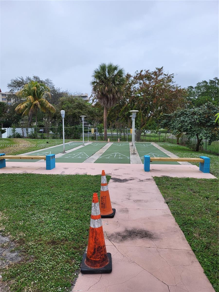 6901 Environ Boulevard, Unit 5F Lauderhill, FL 33319 - Photo 18 of 41 Games