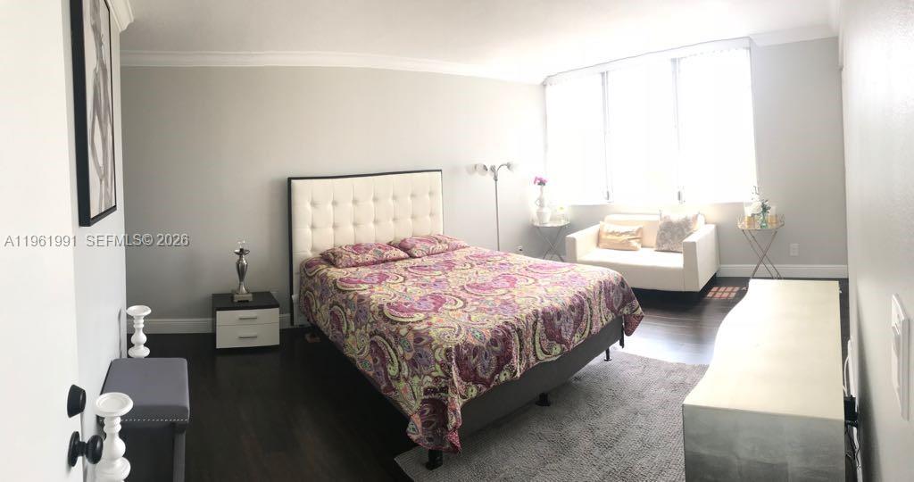 6901 Environ Boulevard, Unit 5F Lauderhill, FL 33319 - Photo 10 of 41 Master Bathroom