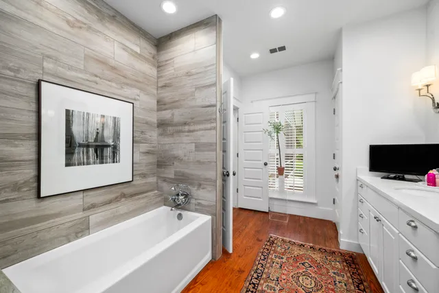 a view of a walk in closet