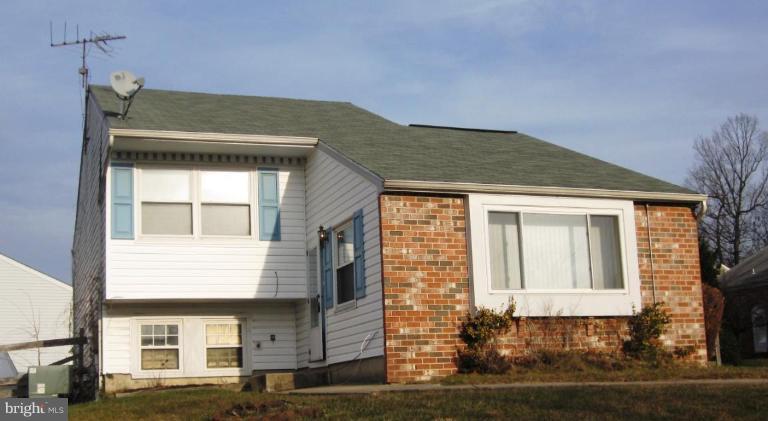 9327 Beowulf Circle Rosedale, MD 21237 - Photo 1 of 11 Exterior (Main)
