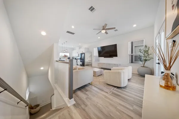 $2,550 | 1102 Paul Quinn Street, Unit G, Houston, TX 77091