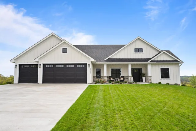 $725,000 | 2038 Legacy Drive, Faribault, MN 55021