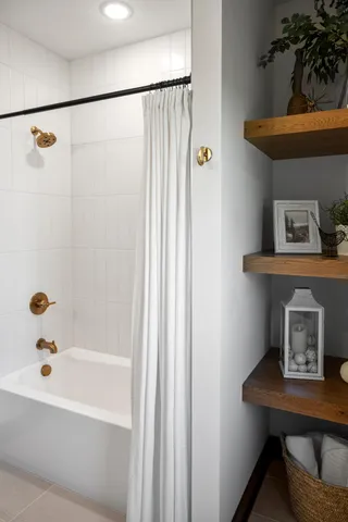 $725,000 | 2038 Legacy Drive, Faribault, MN 55021