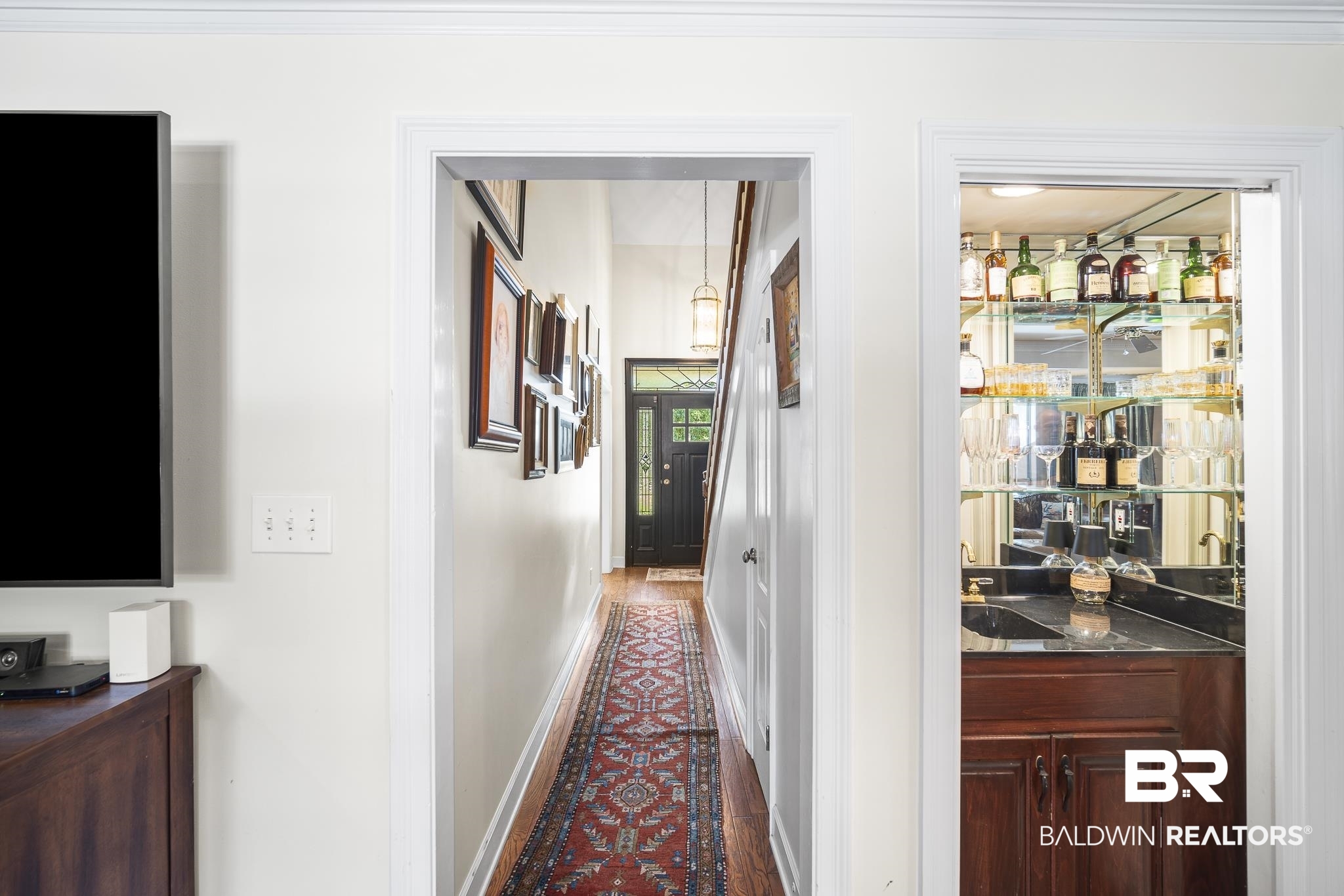 402 Potters Mills Road Daphne, AL 36526 - Photo 18 of 45 Wet bar
