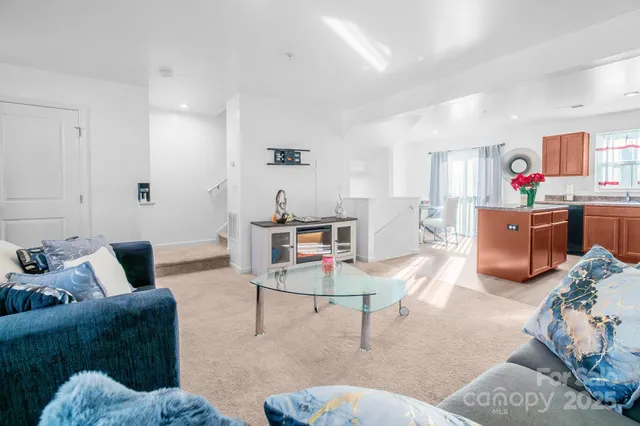 $295,000 | 2715 Sydney Overlook Lane, Charlotte, NC 28269