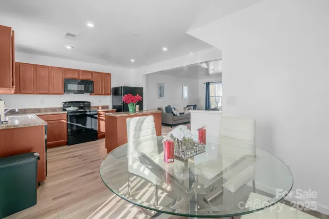 $295,000 | 2715 Sydney Overlook Lane, Charlotte, NC 28269