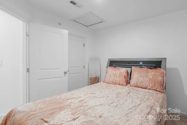 $295,000 | 2715 Sydney Overlook Lane, Charlotte, NC 28269