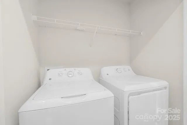 $295,000 | 2715 Sydney Overlook Lane, Charlotte, NC 28269