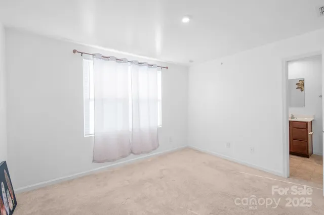 $295,000 | 2715 Sydney Overlook Lane, Charlotte, NC 28269