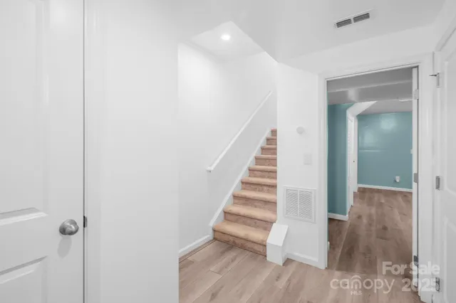 $295,000 | 2715 Sydney Overlook Lane, Charlotte, NC 28269