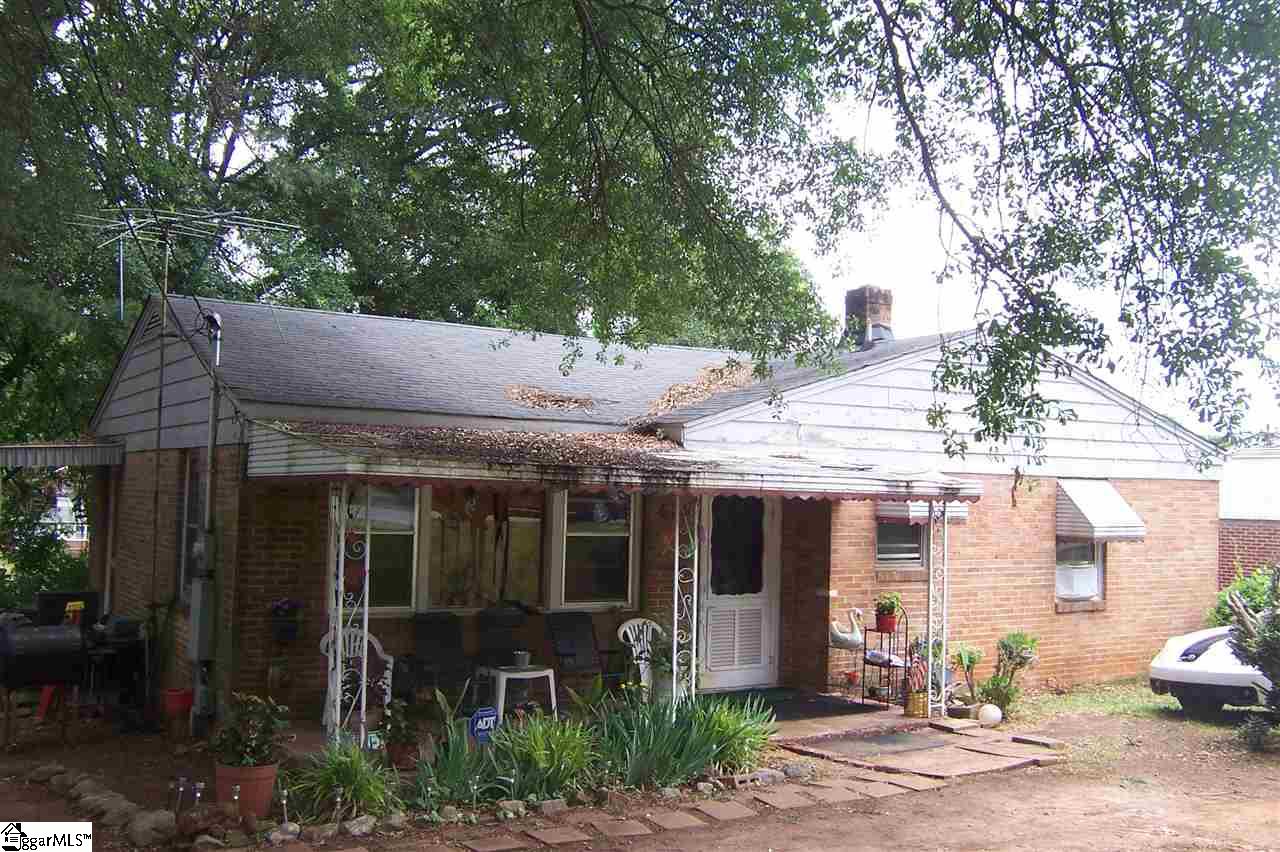625 Old Augusta Road Greenville, SC 29605 - Photo 1 of 6