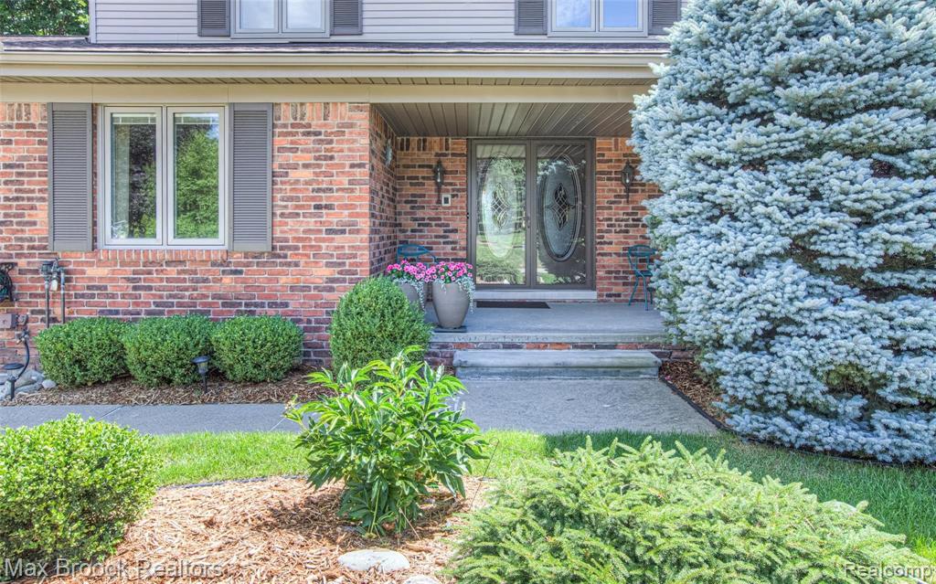810 Langley Road Rochester Hills, MI 48309 - Photo 8 of 45