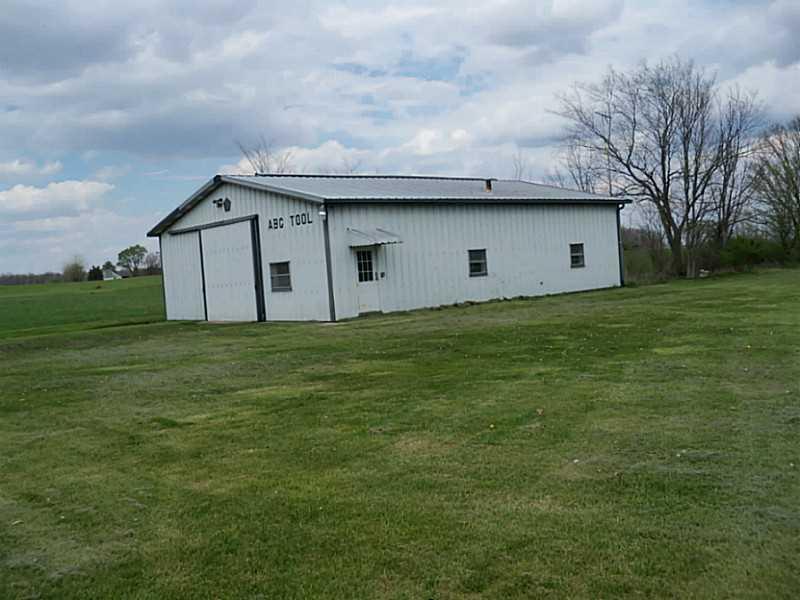 2951 Idle Road St. Paris, OH 43072 - Photo 6 of 21