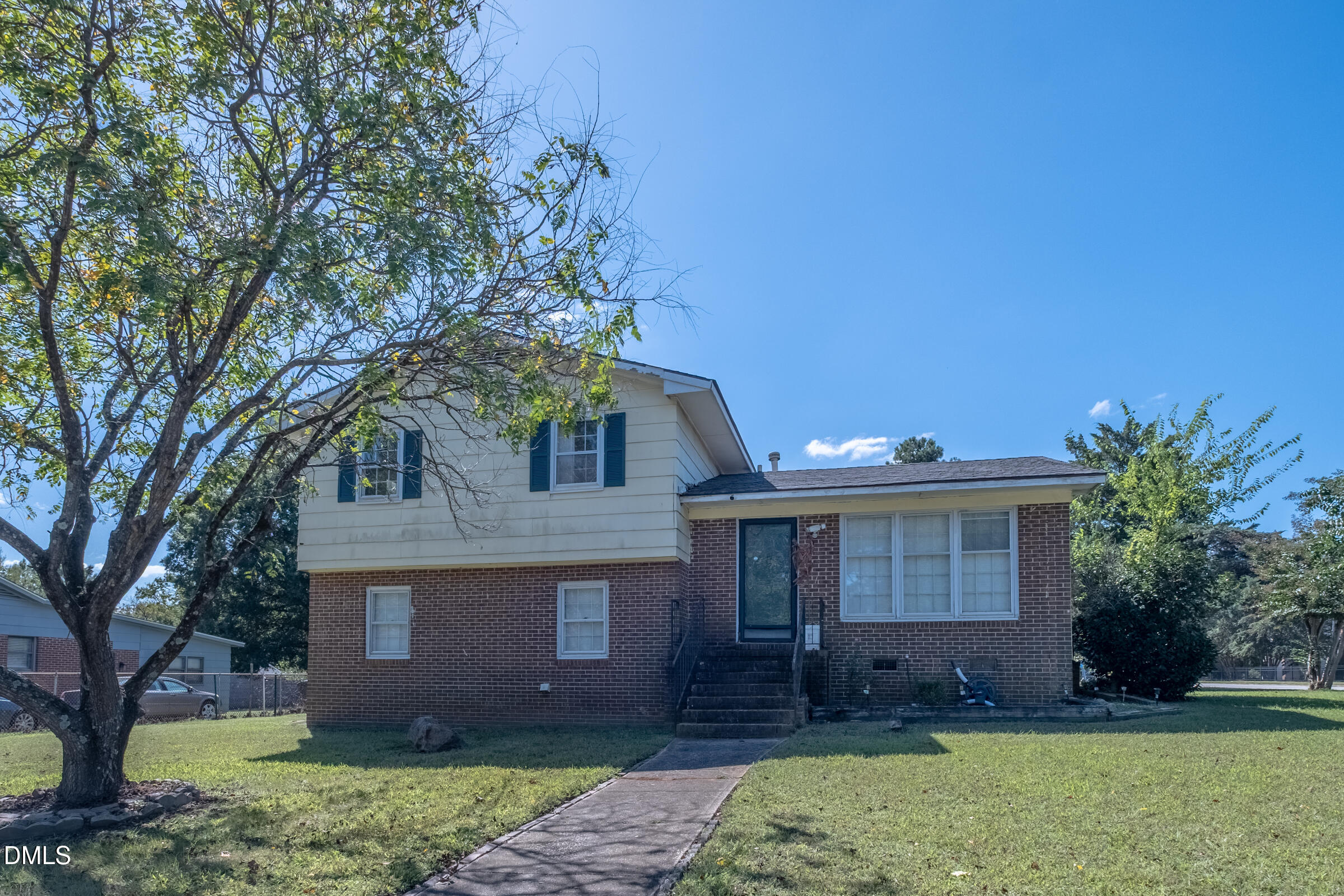 2800 Greenock Drive Raleigh, NC 27604 - Photo 1 of 9 a front view of a house with a garden