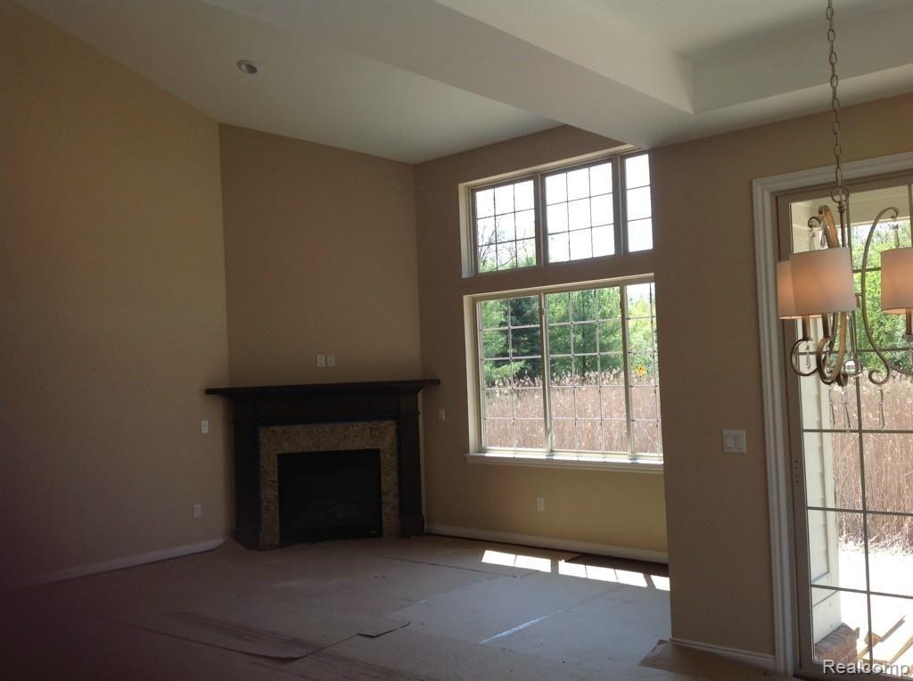 3759 Windingbrook Circle Rochester Hills, MI 48309 - Photo 5 of 11