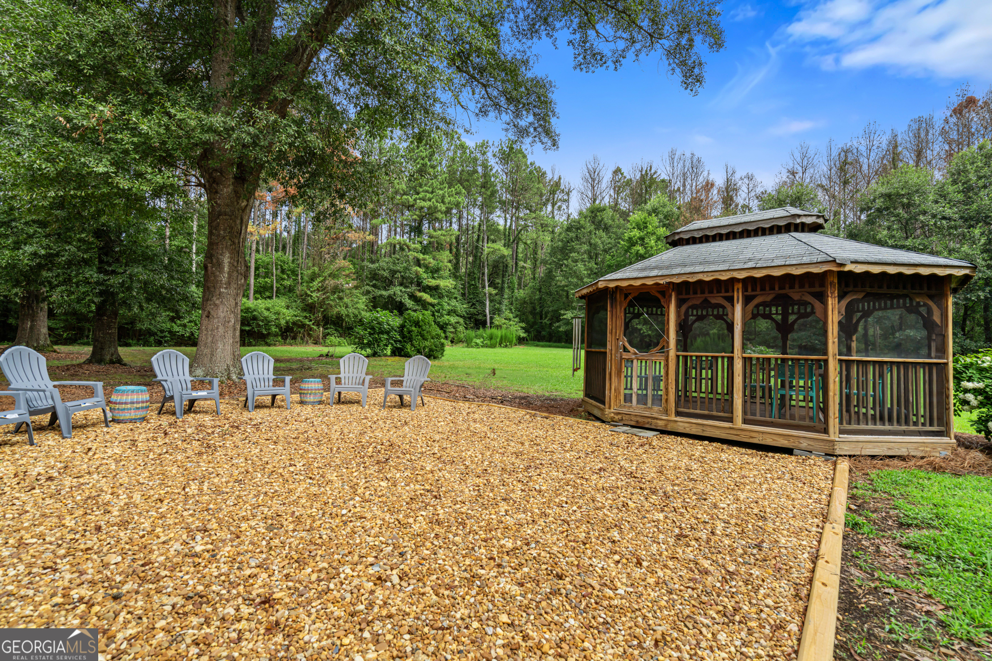 264 Euharlee Road Cartersville, GA 30120 - Photo 39 of 42 a house view with a garden space