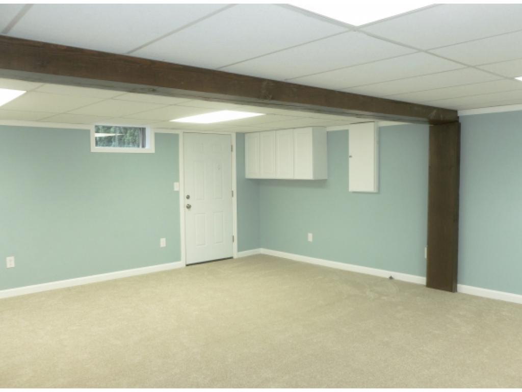 16 Whitford Road Nashua, NH 03062 - Photo 20 of 27