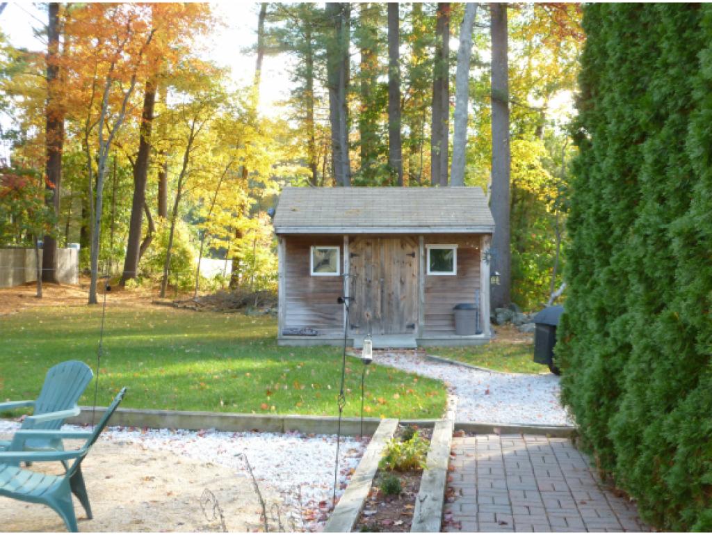 16 Whitford Road Nashua, NH 03062 - Photo 25 of 27