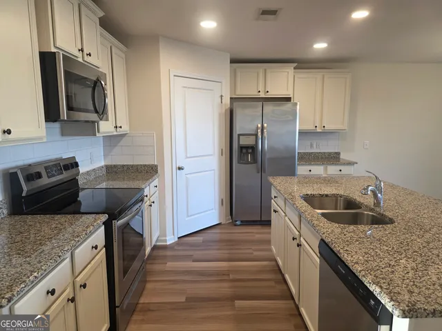 $2,300 | 234 Bellflower Circle, Guyton, GA 31312