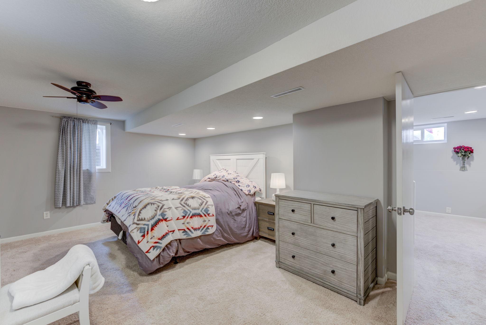 665 36th Avenue Northwest Rochester, MN 55901 - Photo 14 of 21 Gallery Image 14