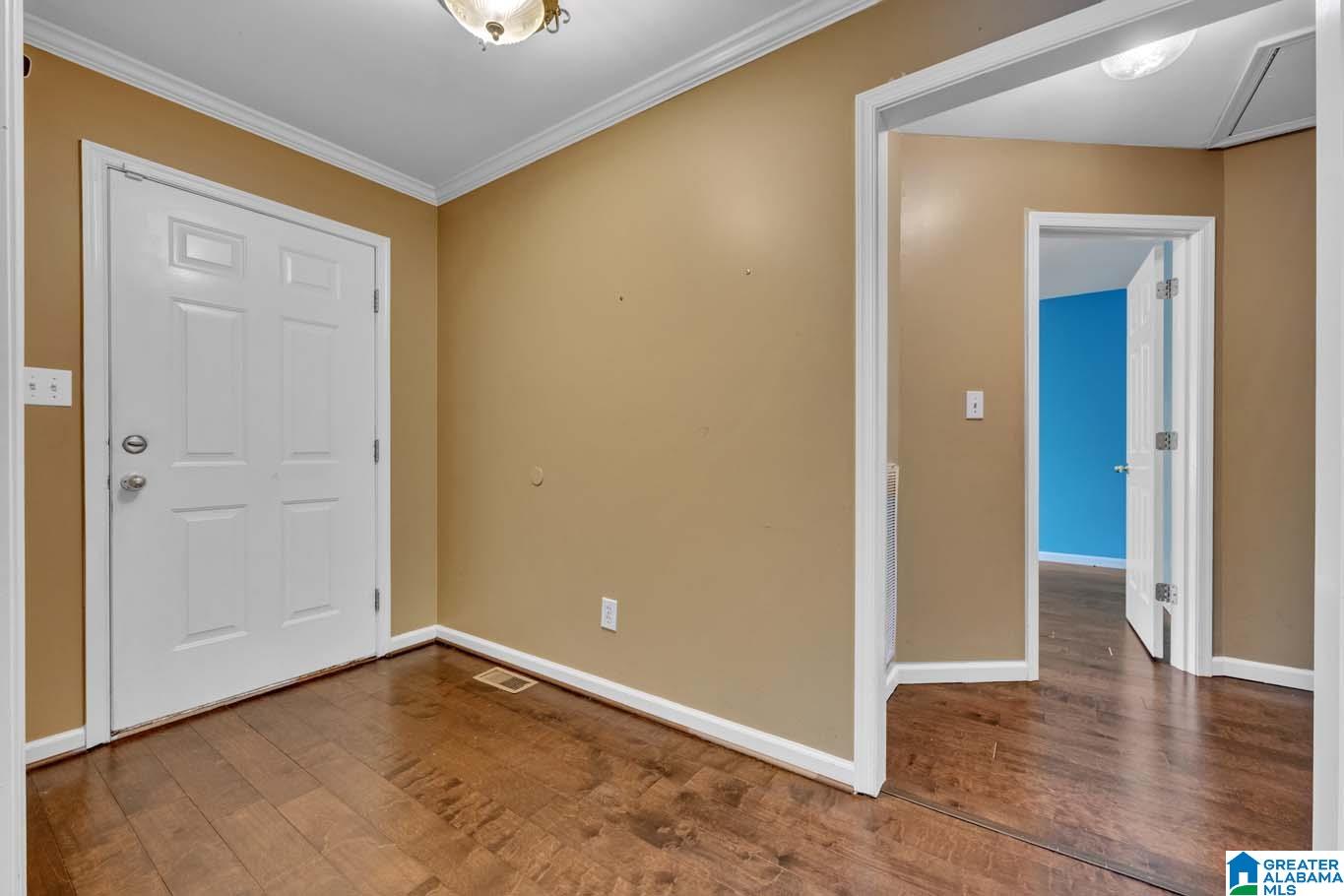 1828 Hillcrest Road Northeast Birmingham, AL 35215 - Photo 17 of 37