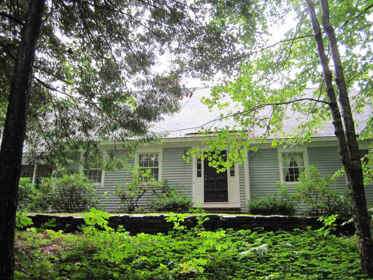 135 Meadow Brook Road New London, NH 03257 - Photo 2 of 30 Gallery Image 2